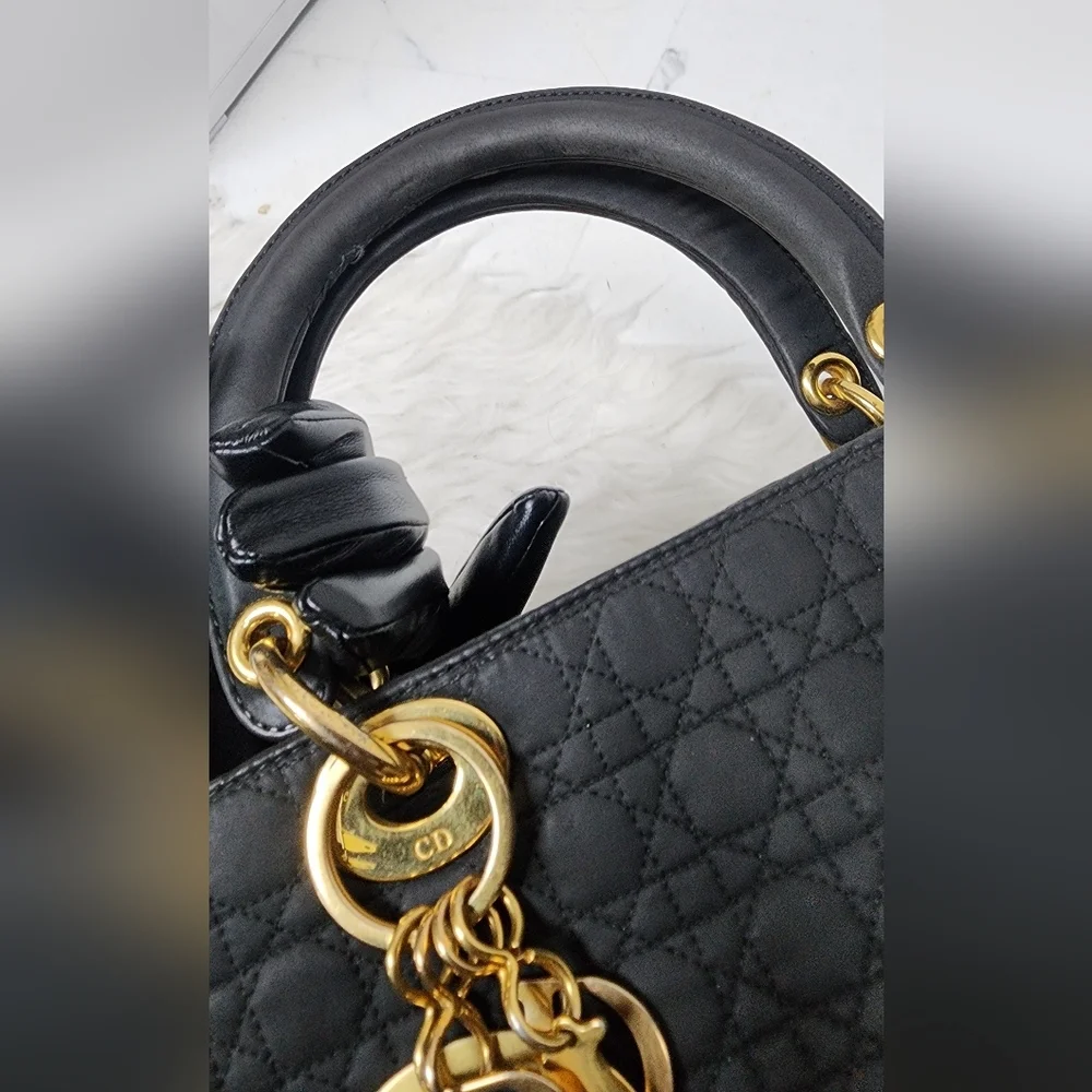Lady Dior Medium - Picture 8 of 12